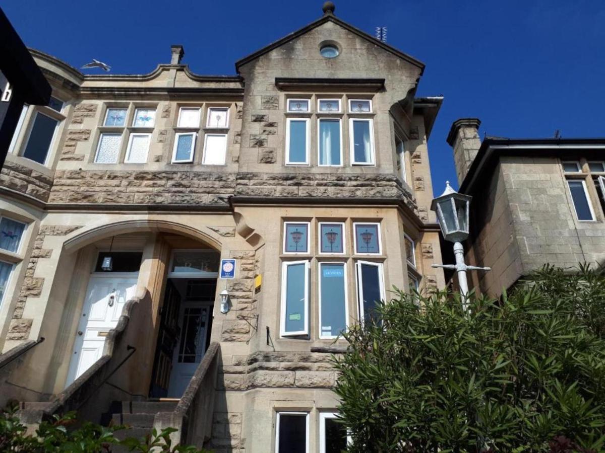 Oyo 3 Crescent Gardens Bath Exterior photo